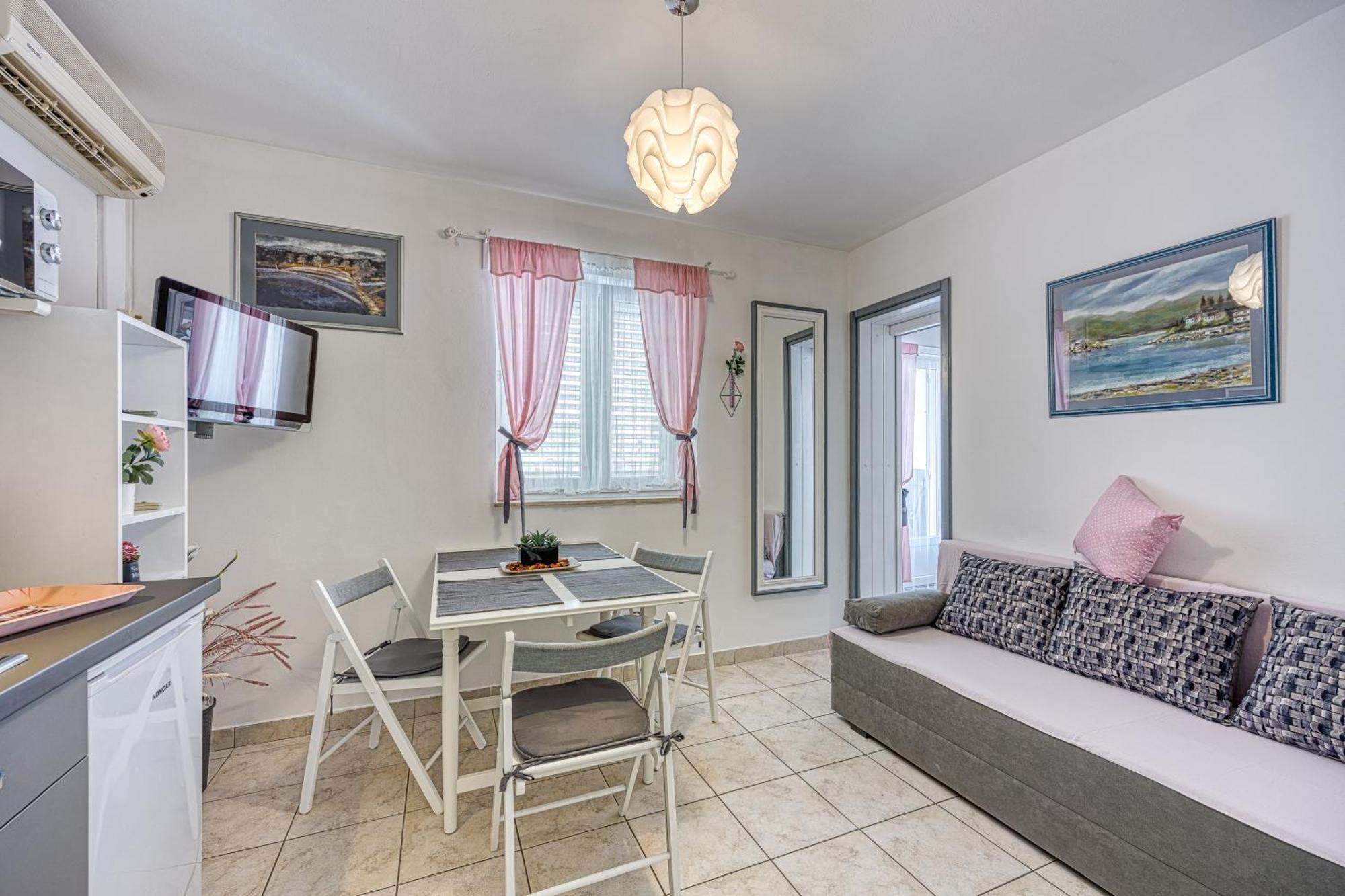 Studio Apartmani Ivanda มาคาร์สกา ภายนอก รูปภาพ