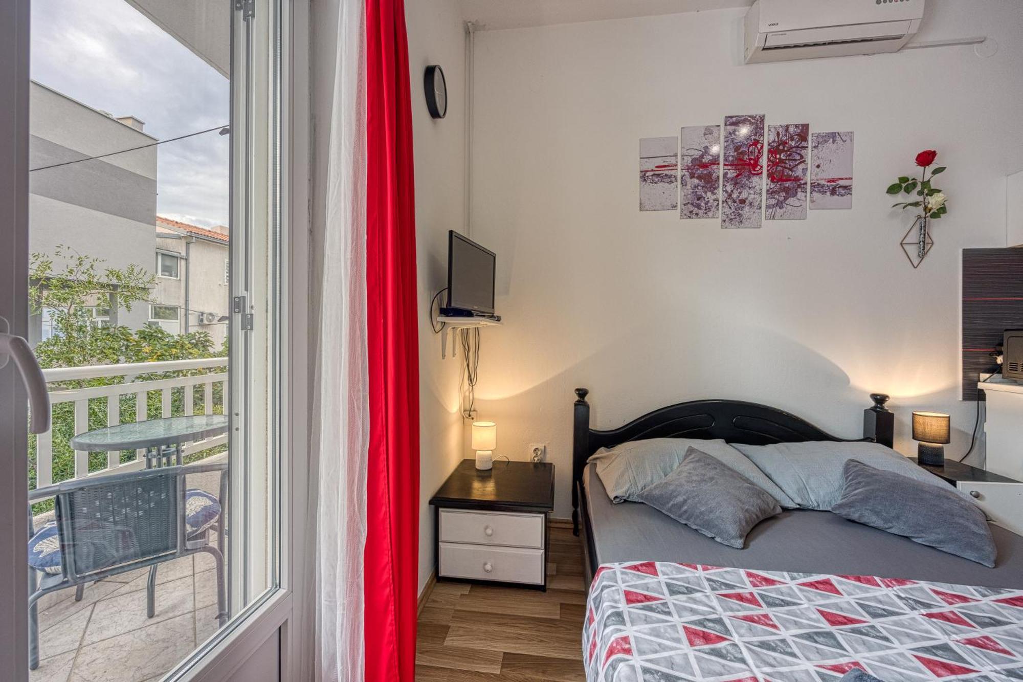 Studio Apartmani Ivanda มาคาร์สกา ภายนอก รูปภาพ